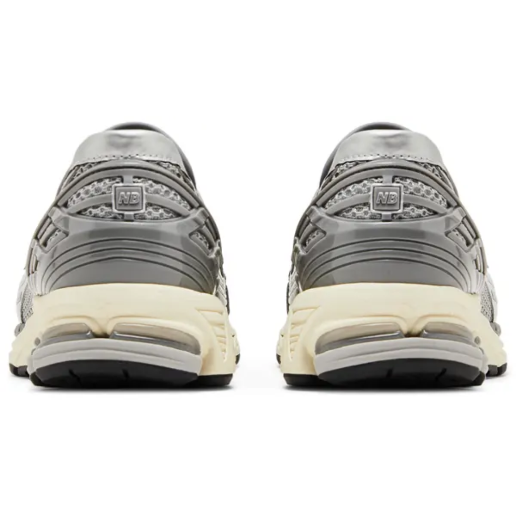 New Balance 1906L Metallic Silver