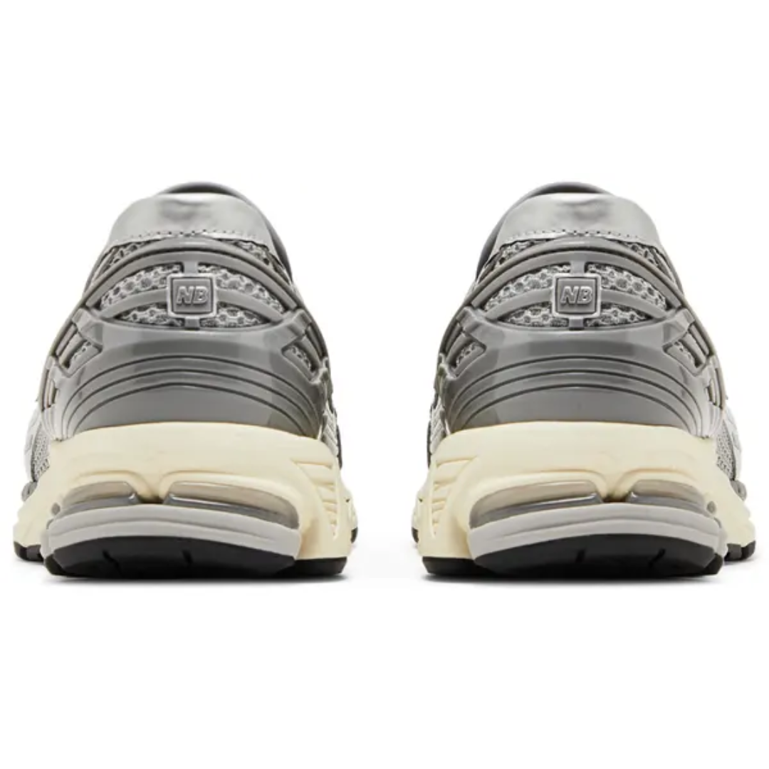 New Balance 1906L Metallic Silver