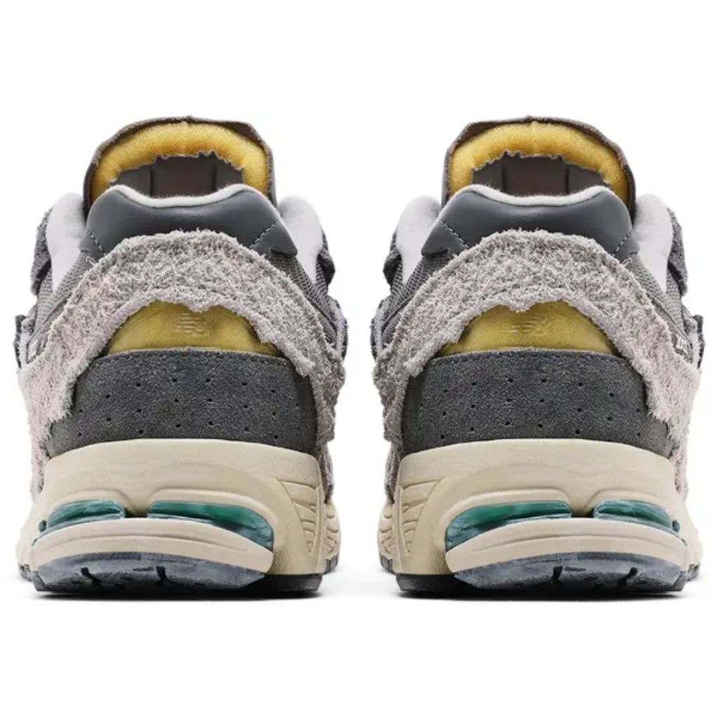 New Balance 2002R Protection Pack Rain Cloud