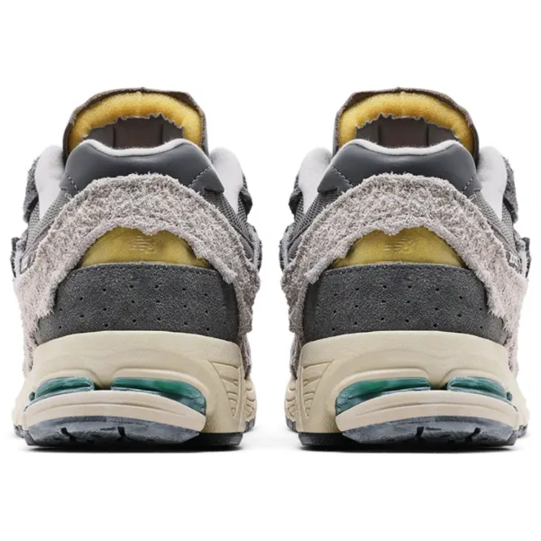 New Balance 2002R Protection Pack Rain Cloud