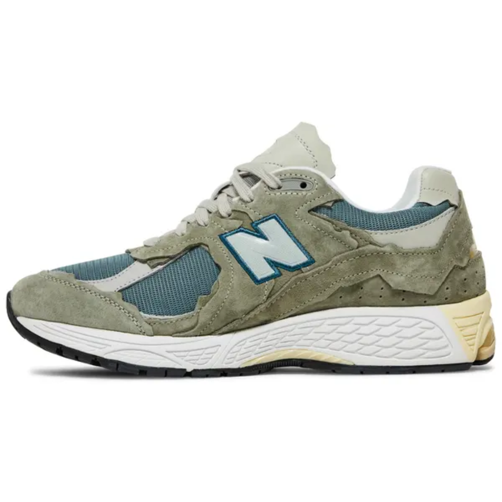 New Balance 2002R Protection Pack Mirage Grey