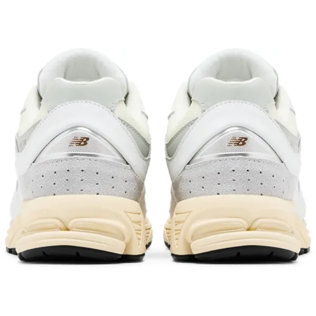 New Balance 2002r White Gold